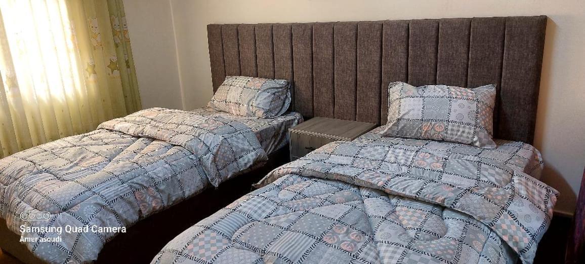 Noor Apartment ワディ・ムーサ エクステリア 写真