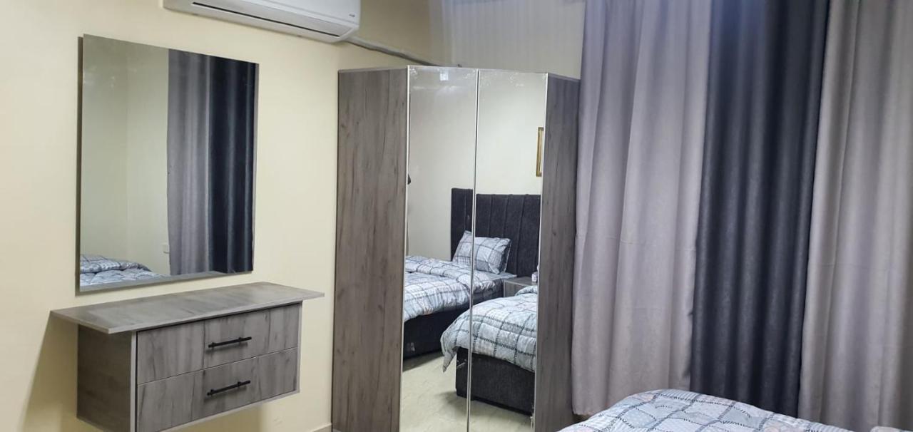 Noor Apartment ワディ・ムーサ エクステリア 写真