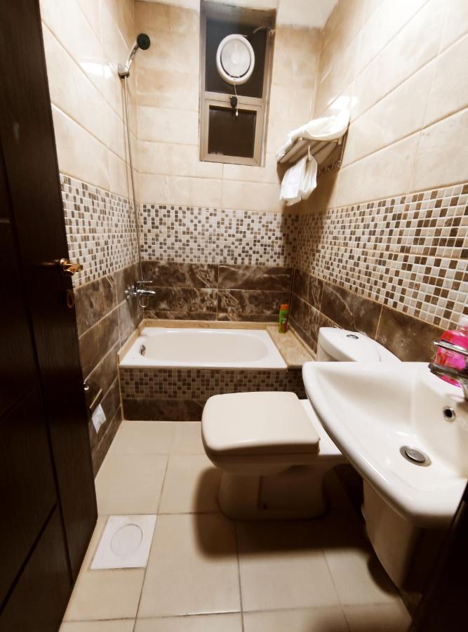 Noor Apartment ワディ・ムーサ エクステリア 写真